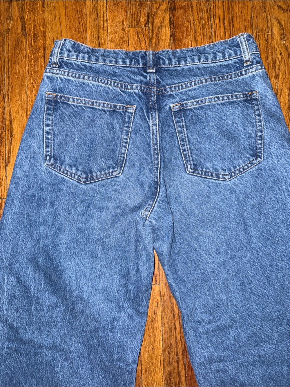 Reformation Wide-Leg Jeans in Medium Blue - Picture 5 of 7